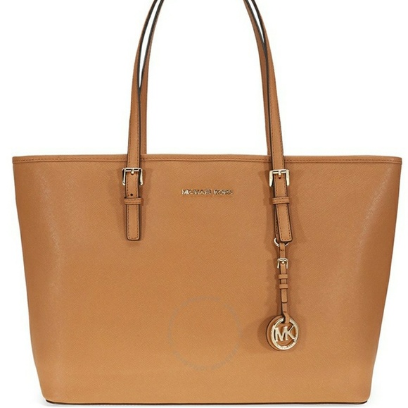 Tan micheal kors purse - Picture 1 of 1